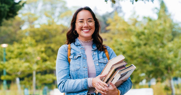 Best Scholarship Courses for International Students